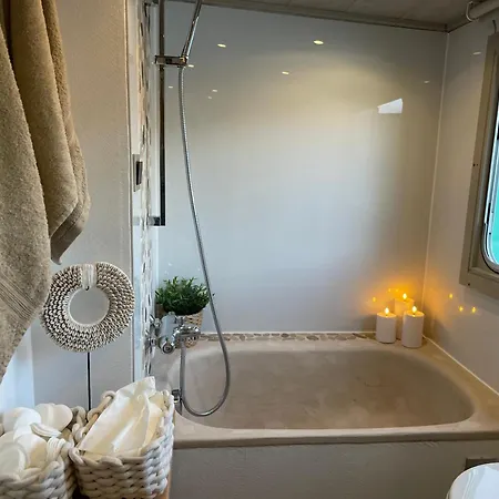 La Peniche Necta Bateau-hôtel Huy